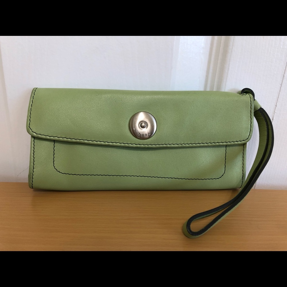 HYPE Leather Wristlet Mint Green